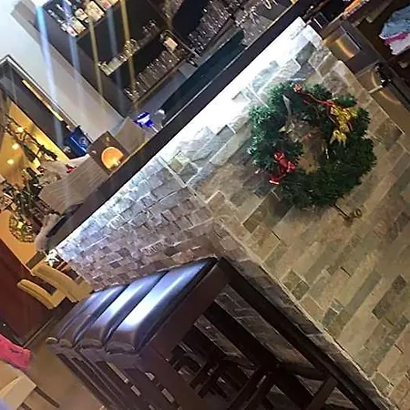 Restaurant Memo מלון