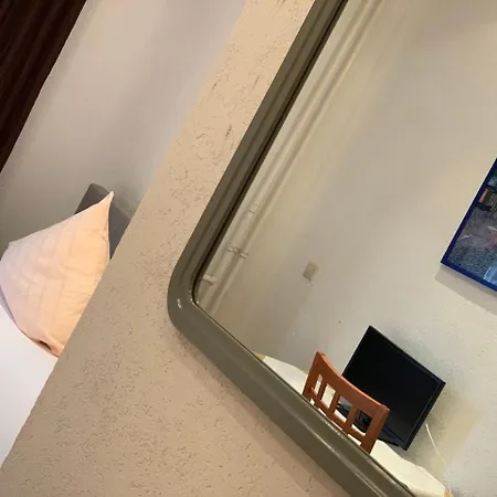 Отель Restaurant Memo 3*